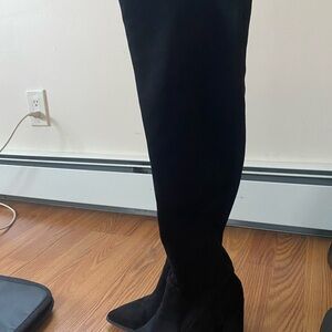 Elegant Black Women's Boots